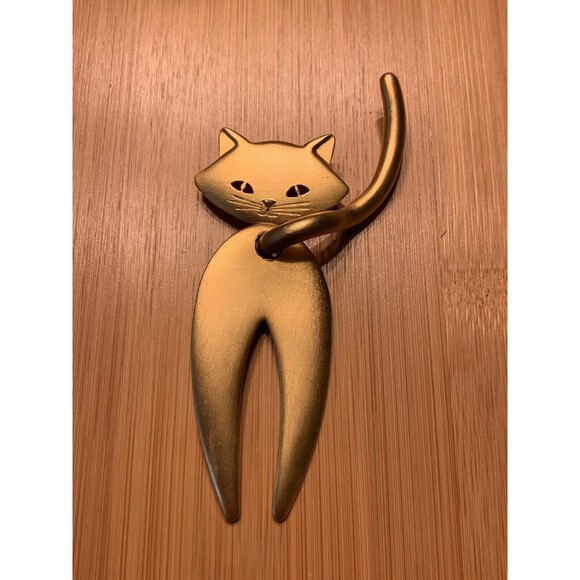 Vintage JJ Jonette Big Cat Brooch Two Piece Gold Tone Signed Nice! - Picture 1 of 3